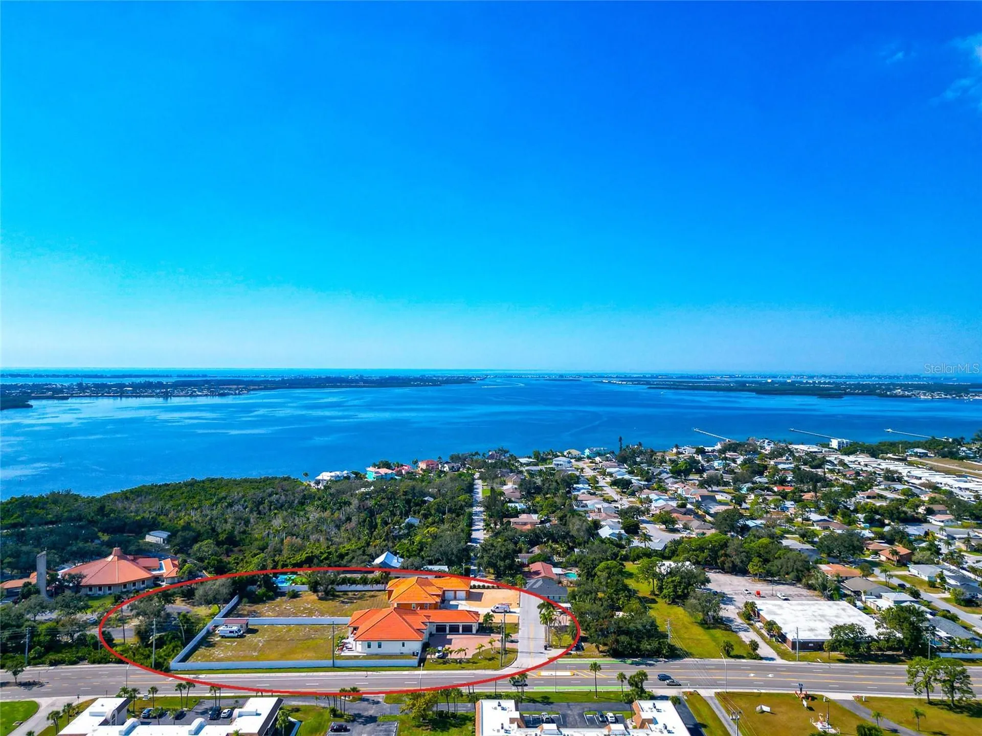 7505 27th Avenue W Bradenton FL 34209