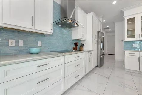 7505 27th Avenue W Bradenton FL 34209