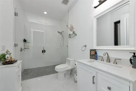 7505 27th Avenue W Bradenton FL 34209