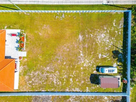 7505 27th Avenue W Bradenton FL 34209
