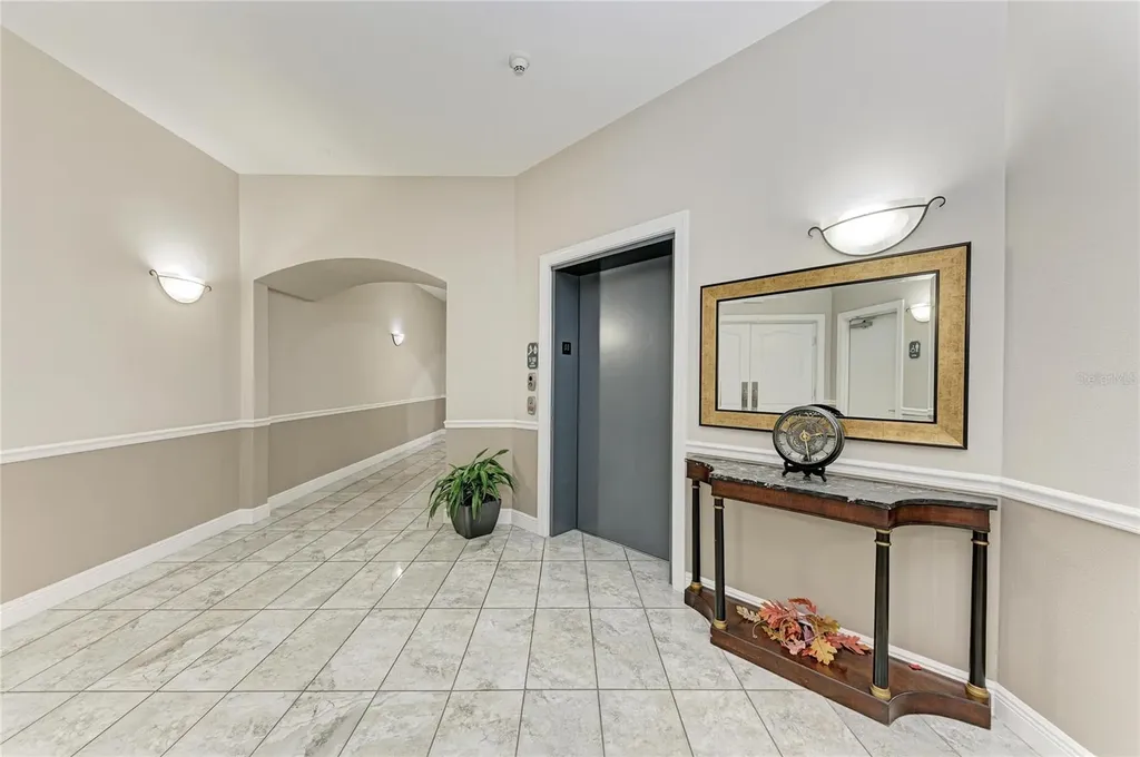 808 3rd Avenue W Bradenton FL 34205