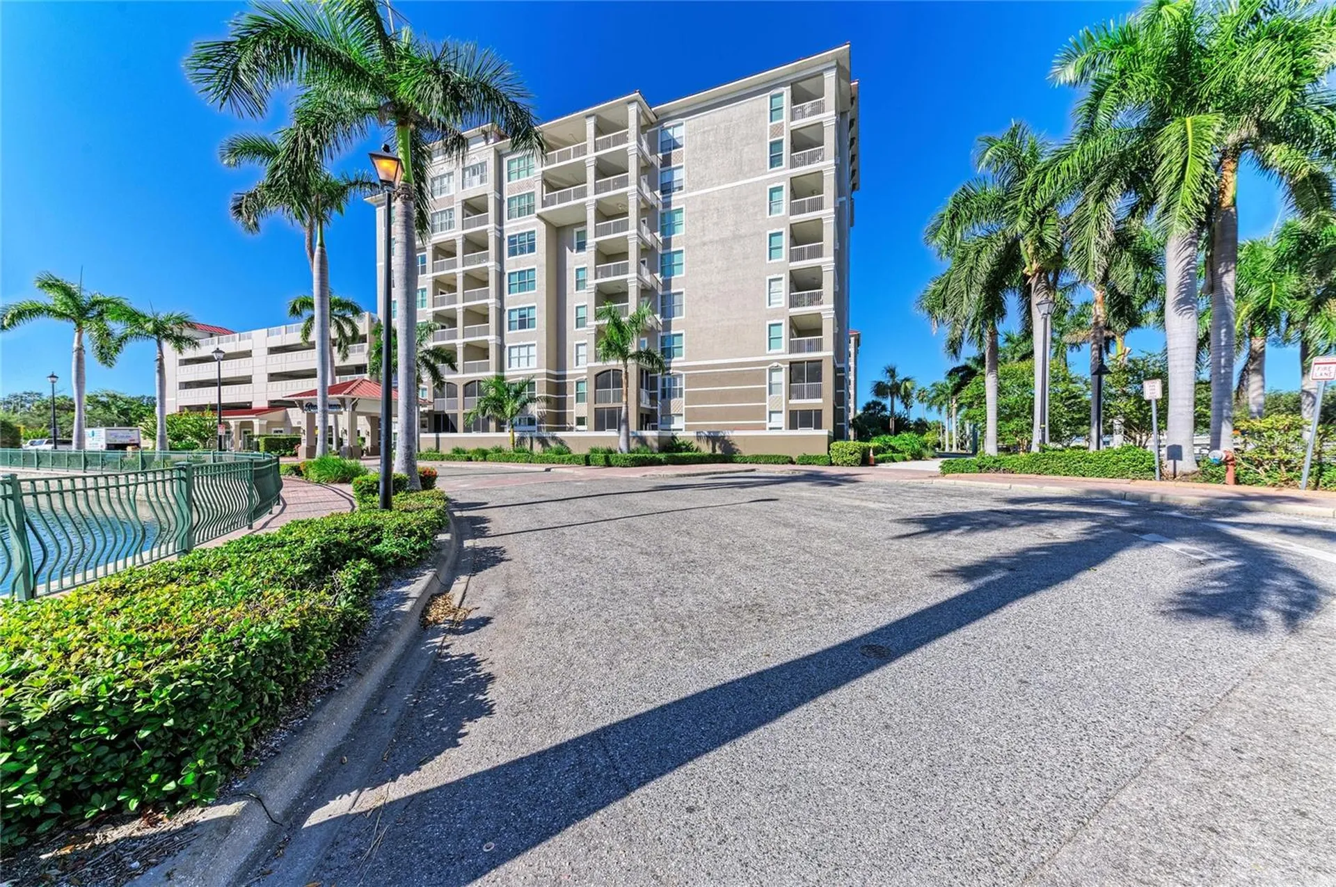808 3rd Avenue W Bradenton FL 34205