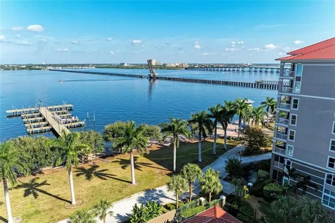 808 3rd Avenue W Bradenton FL 34205