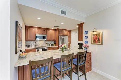 808 3rd Avenue W Bradenton FL 34205