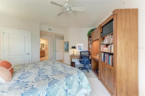 808 3rd Avenue W Bradenton FL 34205
