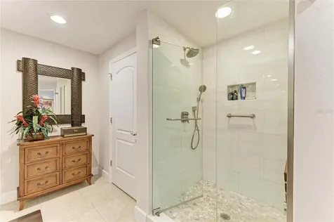 808 3rd Avenue W Bradenton FL 34205