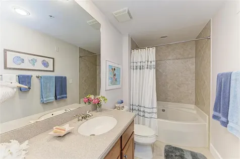 808 3rd Avenue W Bradenton FL 34205