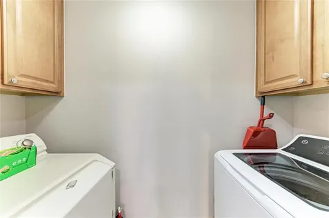 808 3rd Avenue W Bradenton FL 34205