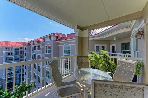 808 3rd Avenue W Bradenton FL 34205