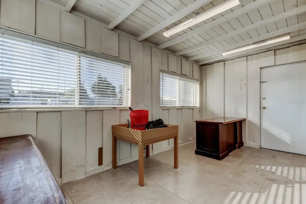 4539 Mile Stretch Drive Holiday FL 34690