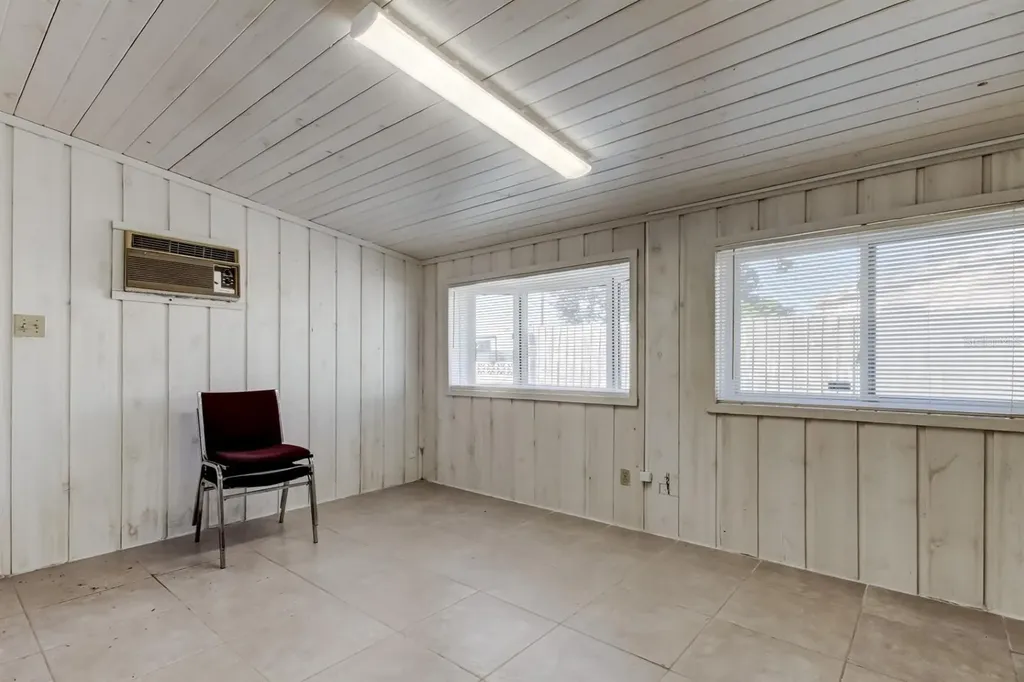 4539 Mile Stretch Drive Holiday FL 34690