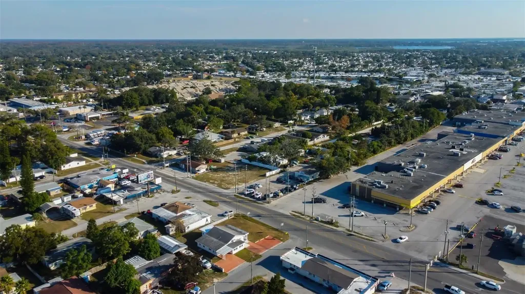 4539 Mile Stretch Drive Holiday FL 34690