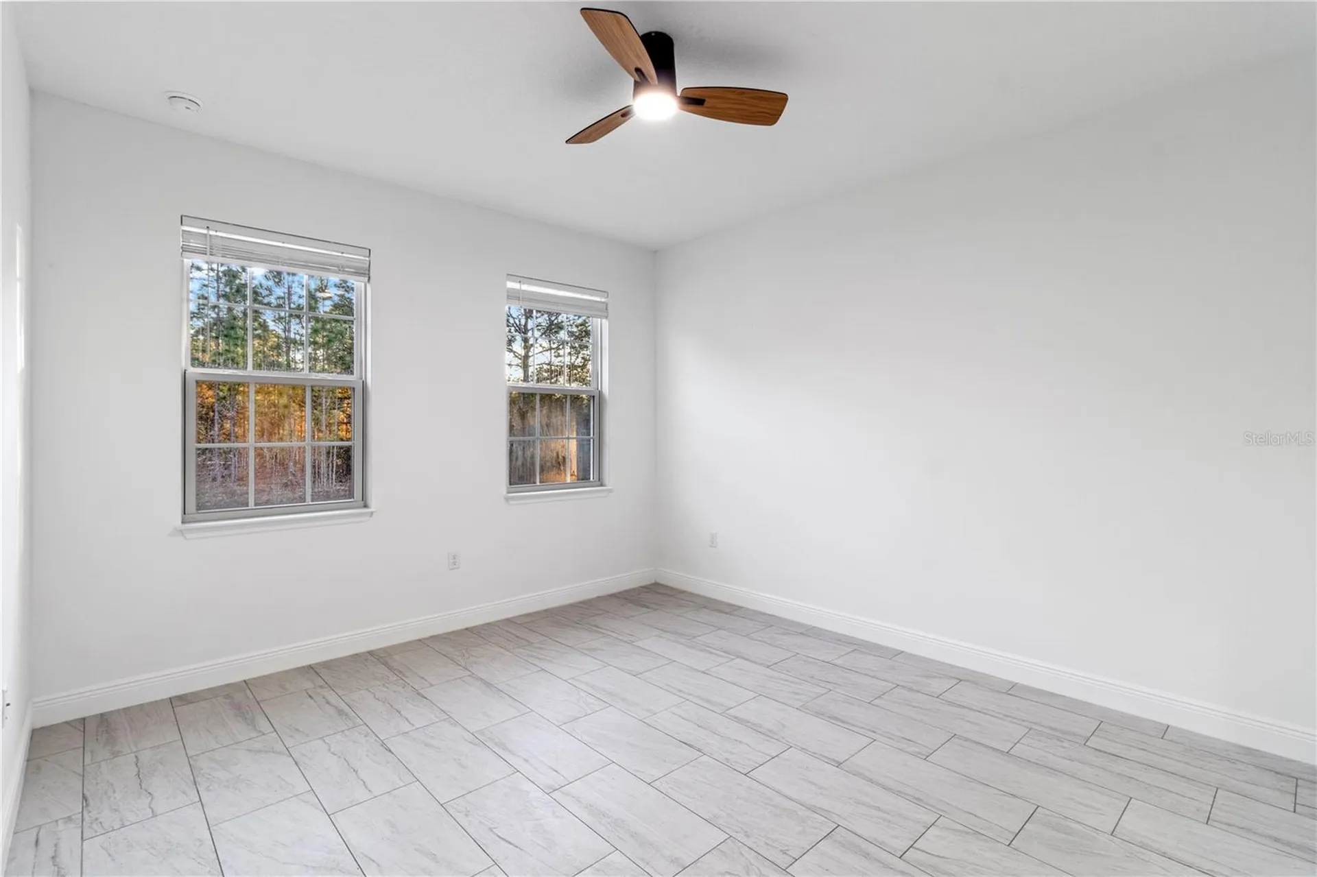 1985 W Corrine Street Citrus Springs FL 34434