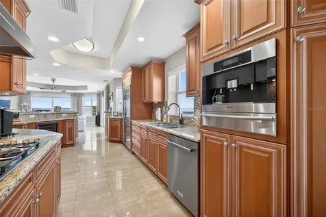 15 Somerset Street Clearwater Beach FL 33767