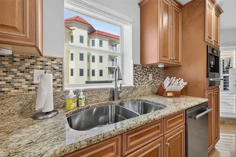 15 Somerset Street Clearwater Beach FL 33767