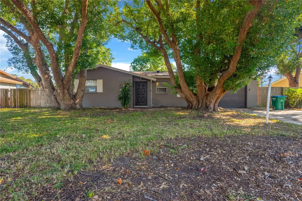 29741 66th Way N Clearwater FL 33761