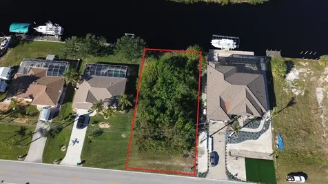 8845 Calumet Boulevard Port Charlotte FL 33981