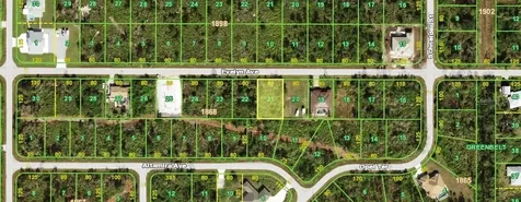 12443 Evelyn Avenue Port Charlotte FL 33981