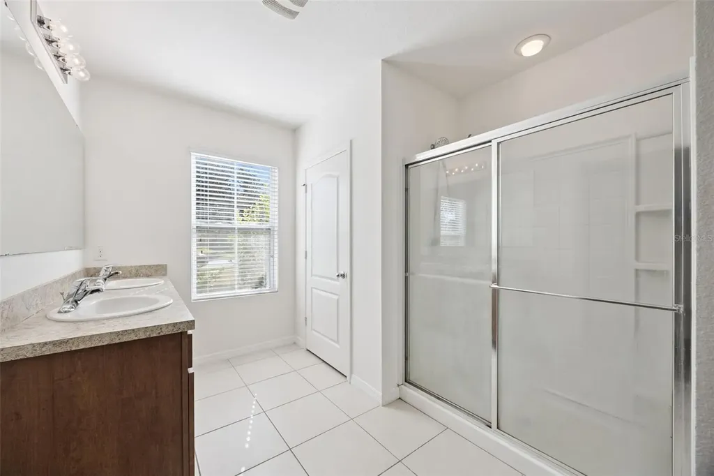 103 Cinnamon Oak Drive Deland FL 32724