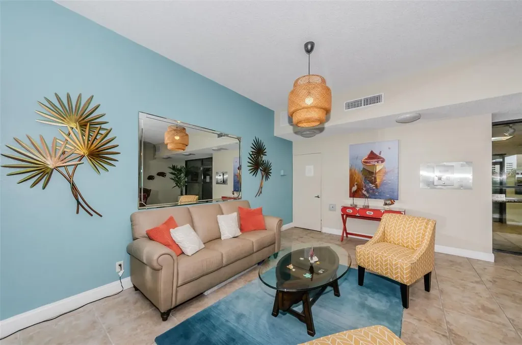 7400 Sun Island Drive S South Pasadena FL 33707