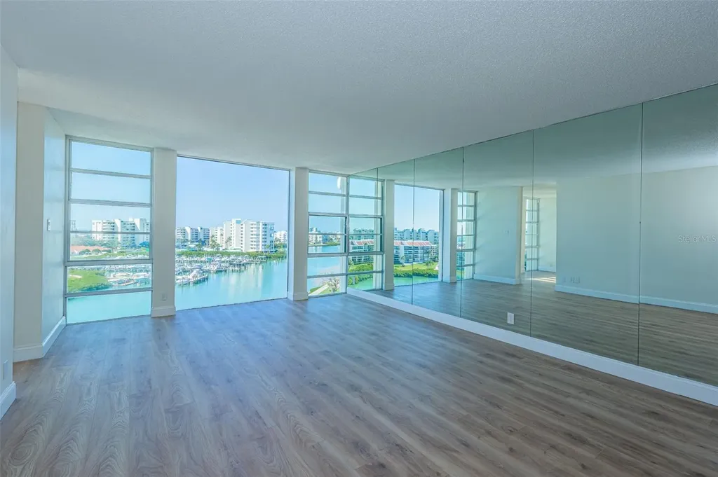 7400 Sun Island Drive S South Pasadena FL 33707