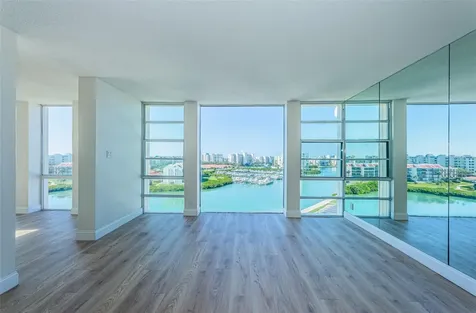 7400 Sun Island Drive S South Pasadena FL 33707