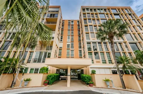 7400 Sun Island Drive S South Pasadena FL 33707