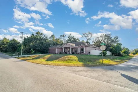 249 Ferdon Circle Port Charlotte FL 33954