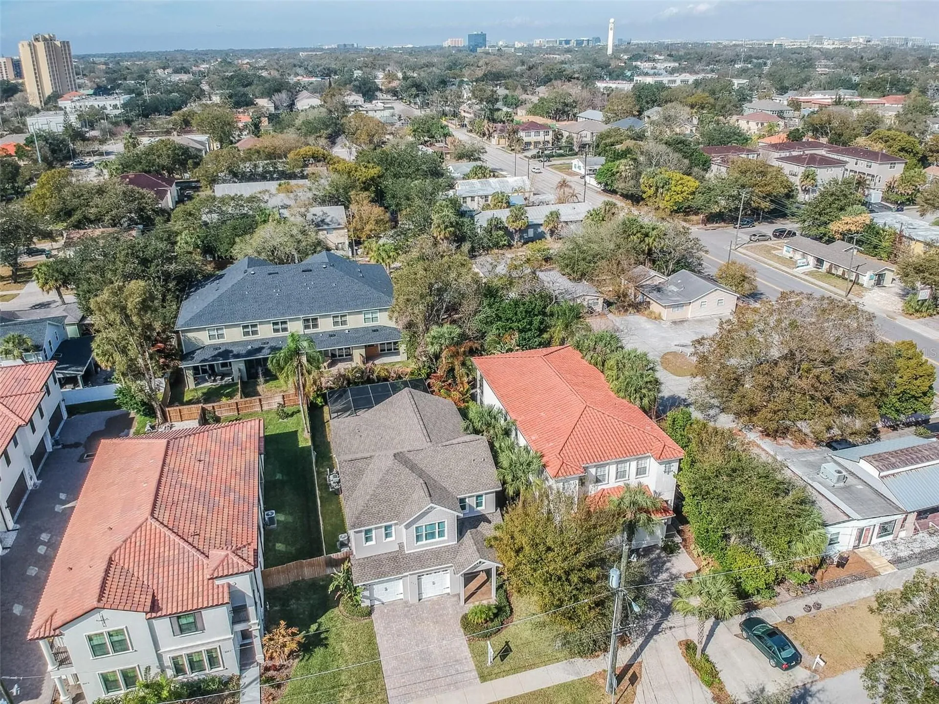 407 S Tampania Avenue Tampa FL 33609