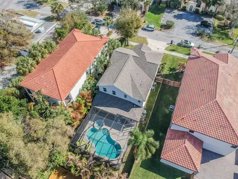 407 S Tampania Avenue Tampa FL 33609