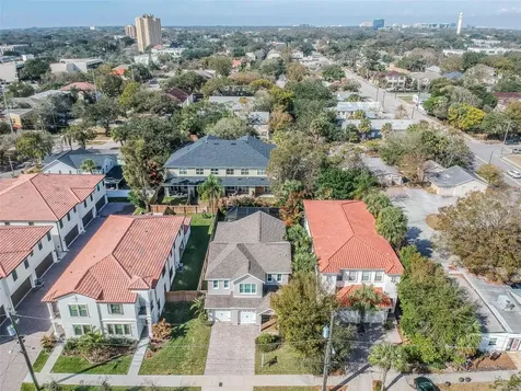 407 S Tampania Avenue Tampa FL 33609