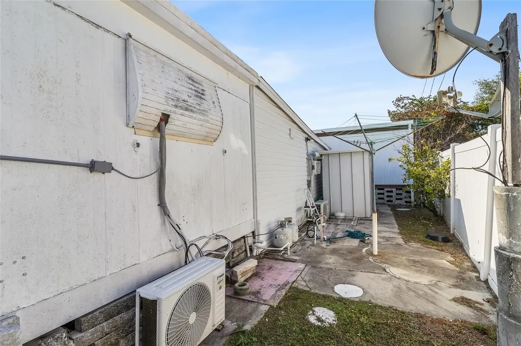 12766 Seminole Boulevard Largo FL 33778
