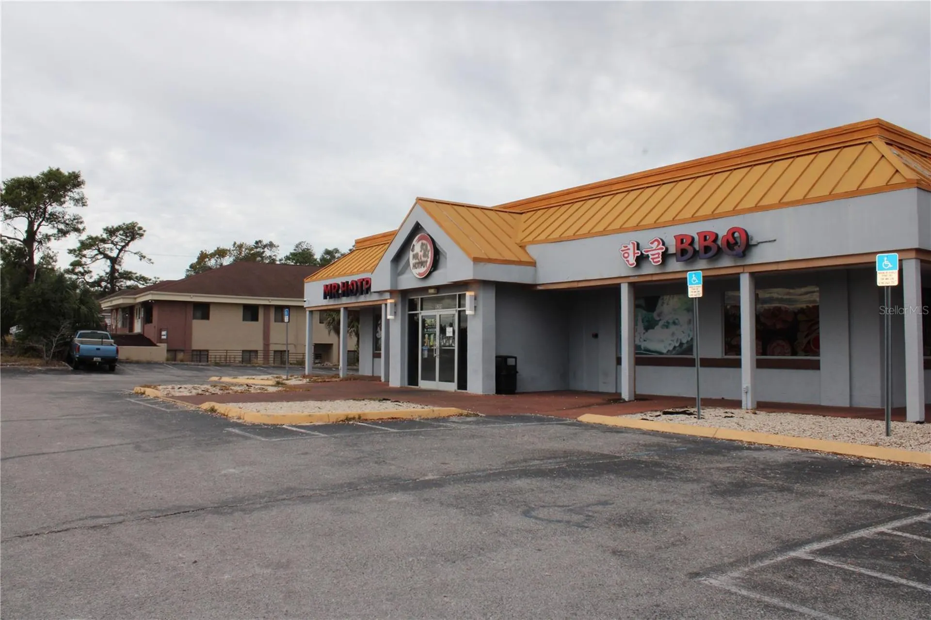 5399 Commercial Way Spring Hill FL 34606
