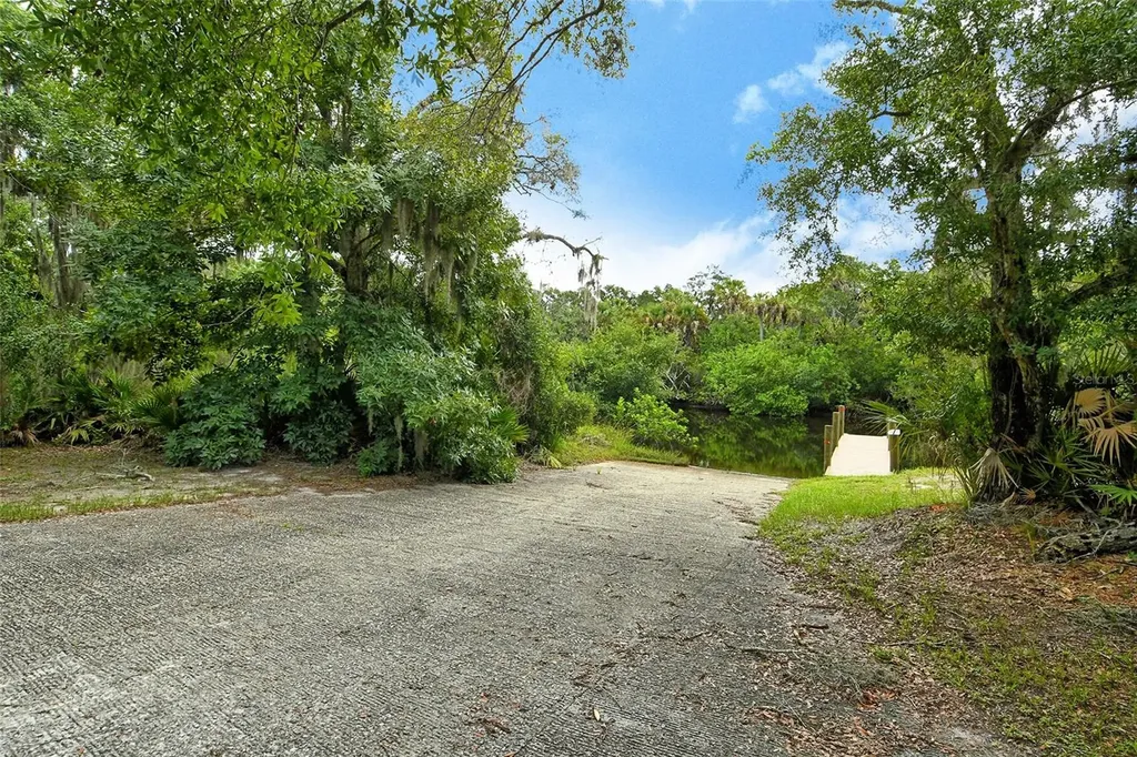 815 128th Street NE Bradenton FL 34212