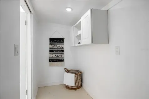 4735 W Wisconsin Avenue Tampa FL 33616
