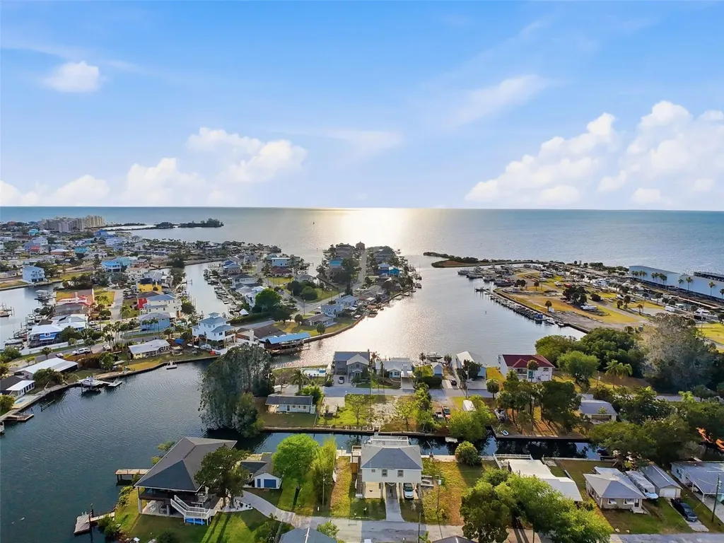 14206 Hendry Court Hudson FL 34667