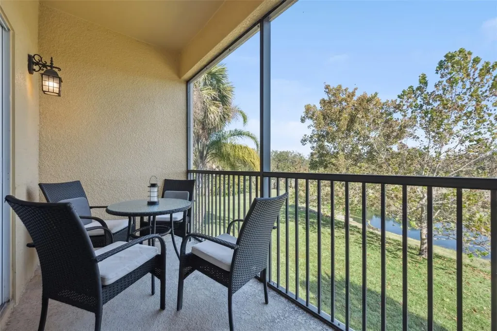 2841 Oakwater Drive Kissimmee FL 34747