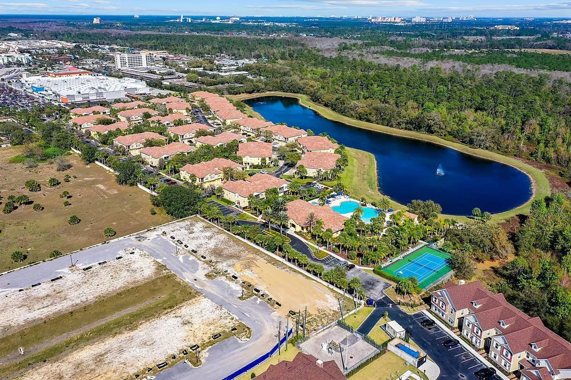 2841 Oakwater Drive Kissimmee FL 34747