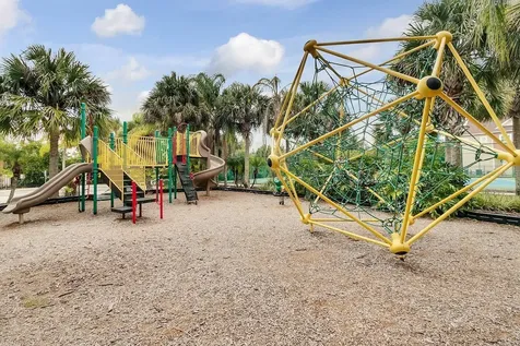 2841 Oakwater Drive Kissimmee FL 34747