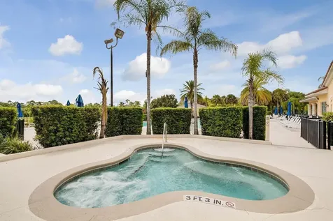 2841 Oakwater Drive Kissimmee FL 34747