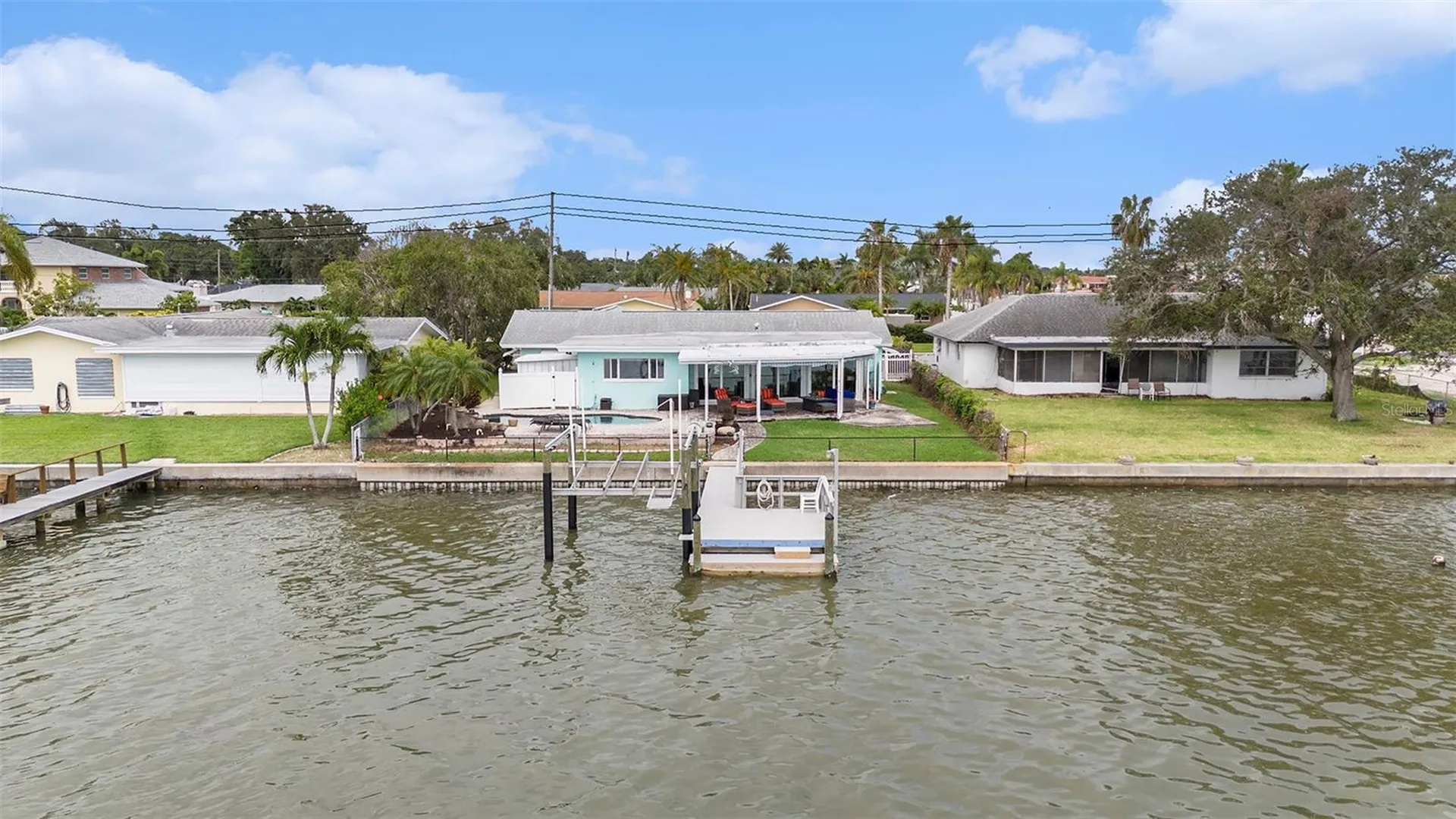 5694 Oakhurst Drive Seminole FL 33772