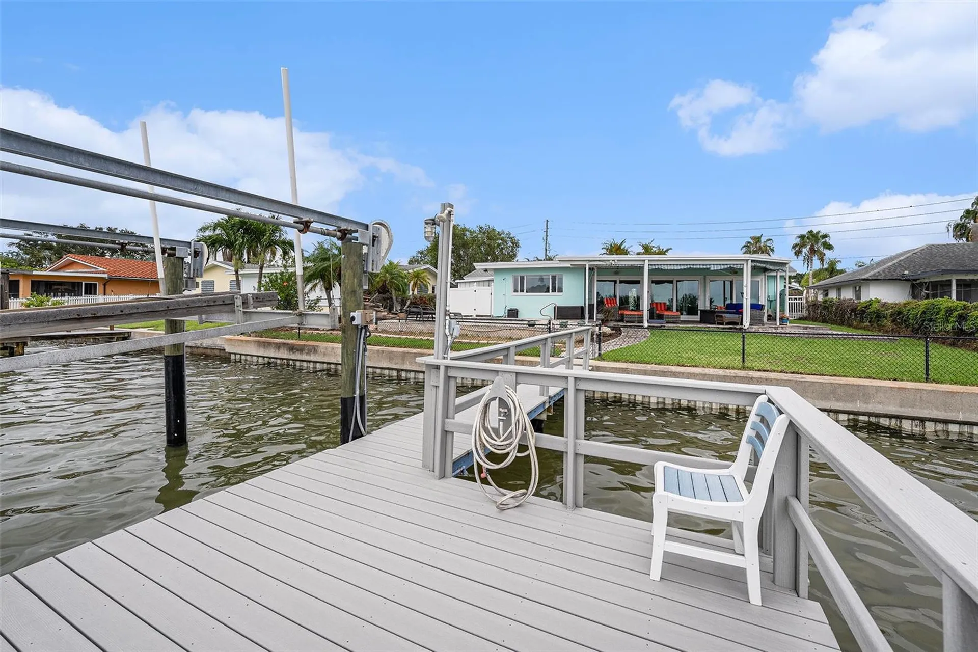 5694 Oakhurst Drive Seminole FL 33772