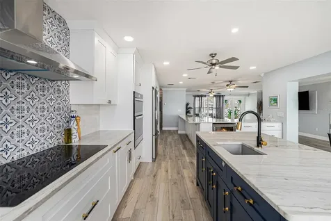 5694 Oakhurst Drive Seminole FL 33772