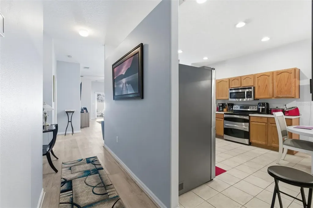30907 Whitlock Drive Wesley Chapel FL 33543