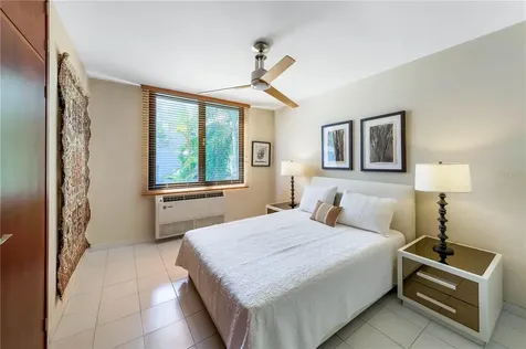 552 Waymouth Street San Juan PR 00907