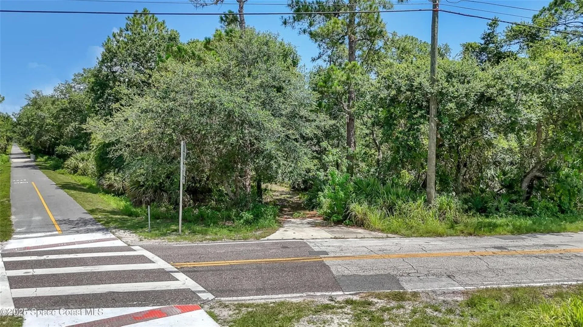 4300 Burkholm Road Mims FL 32754