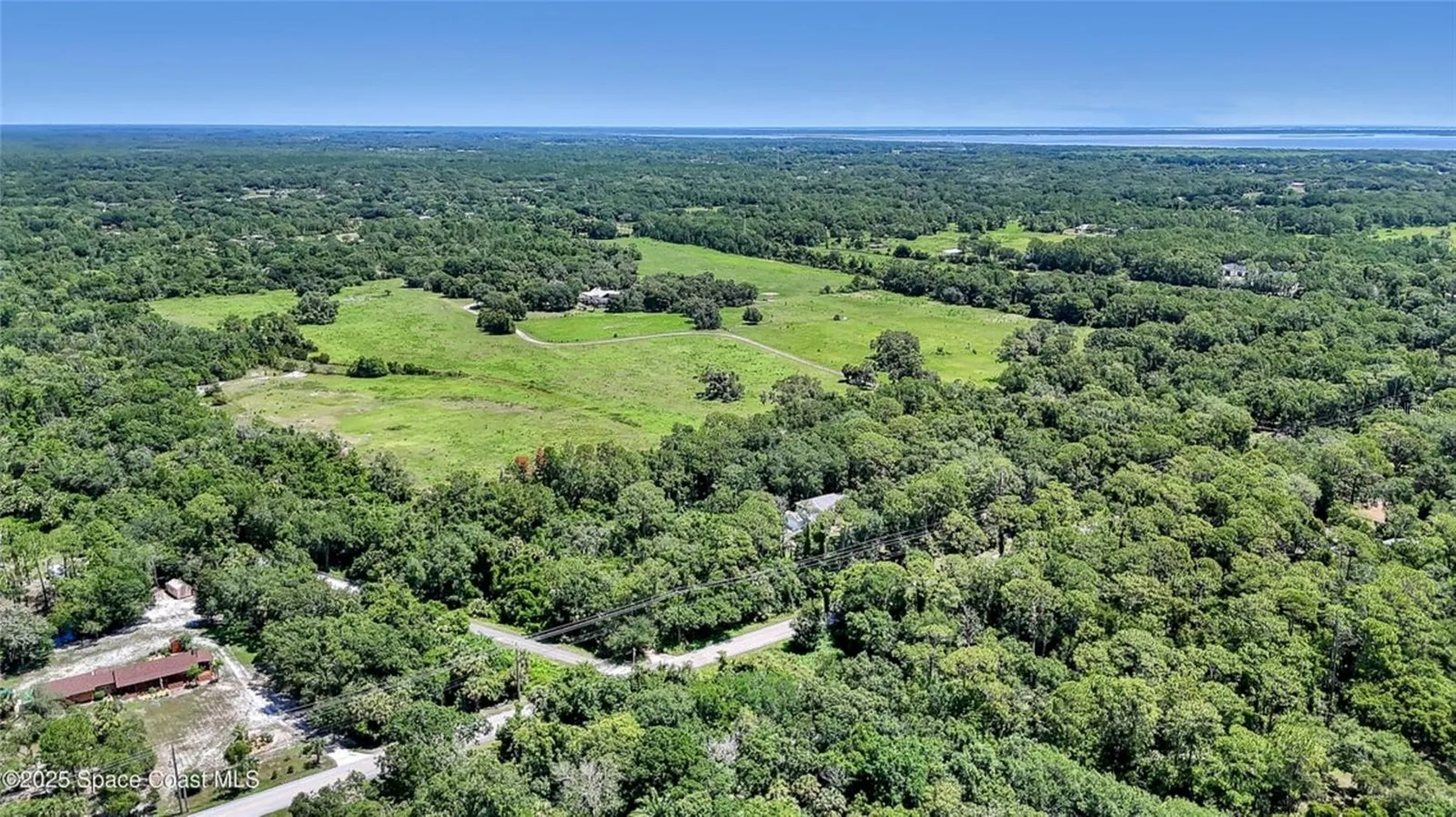 4300 Burkholm Road Mims FL 32754