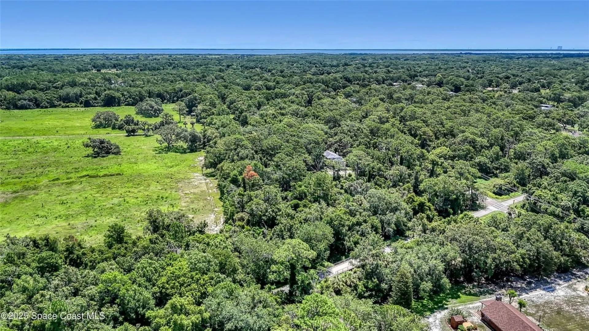 4300 Burkholm Road Mims FL 32754