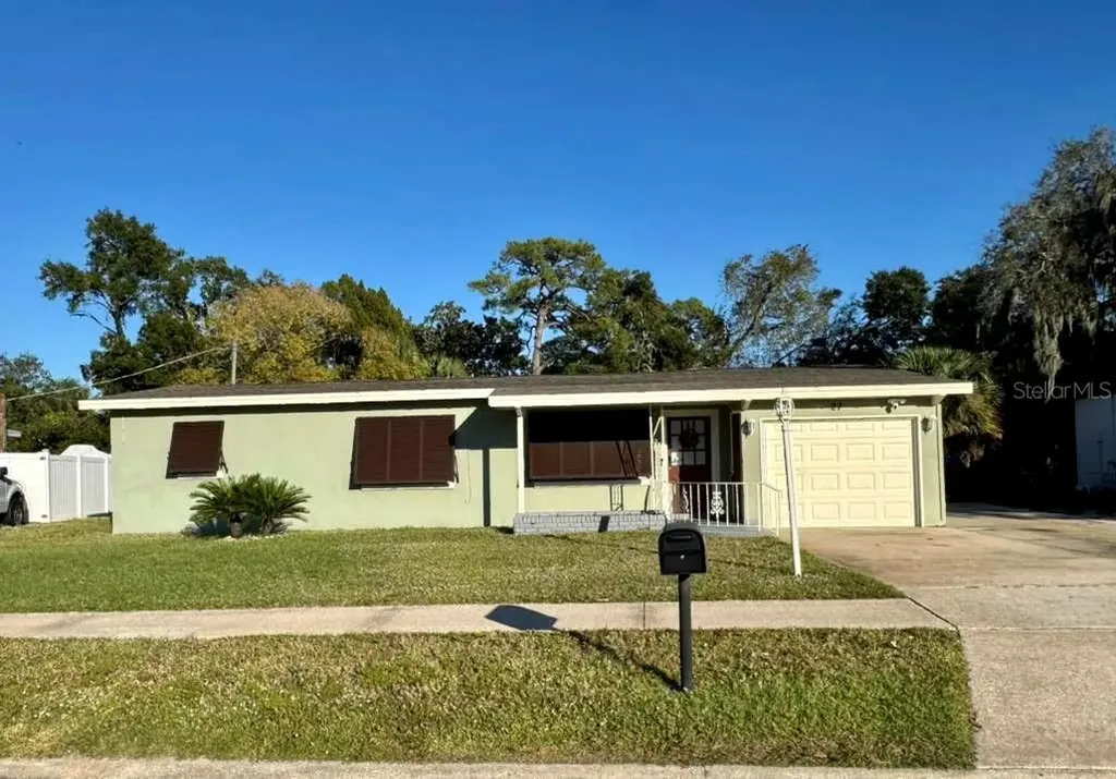 27 Garnet Avenue Titusville FL 32796