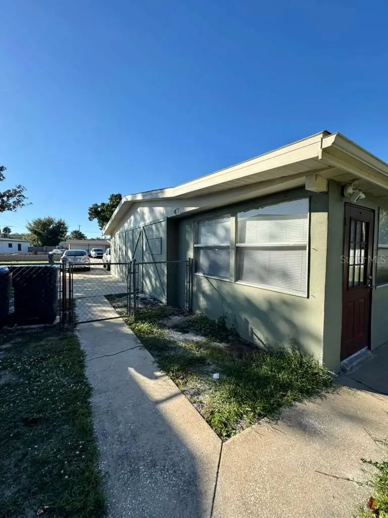 27 Garnet Avenue Titusville FL 32796